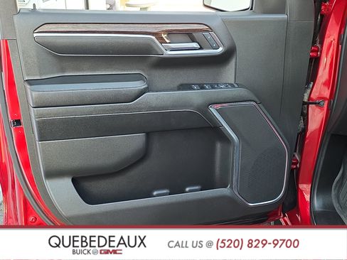 Used 2024 GMC Sierra 1500 Elevation w/ LPO, Elevation Black Package AWD/4WD image 12