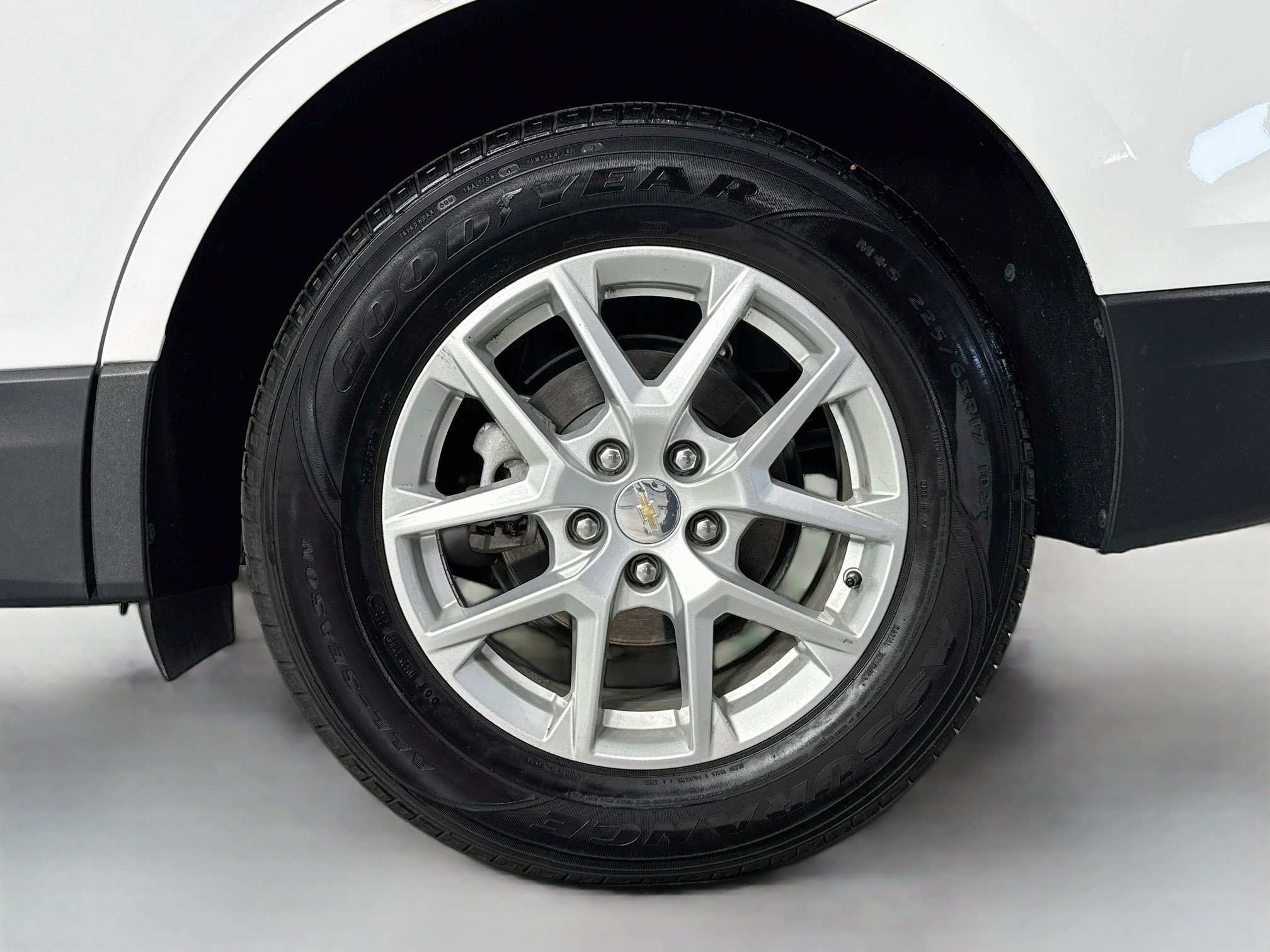Used 2024 Chevrolet Equinox LT AWD/4WD image 31