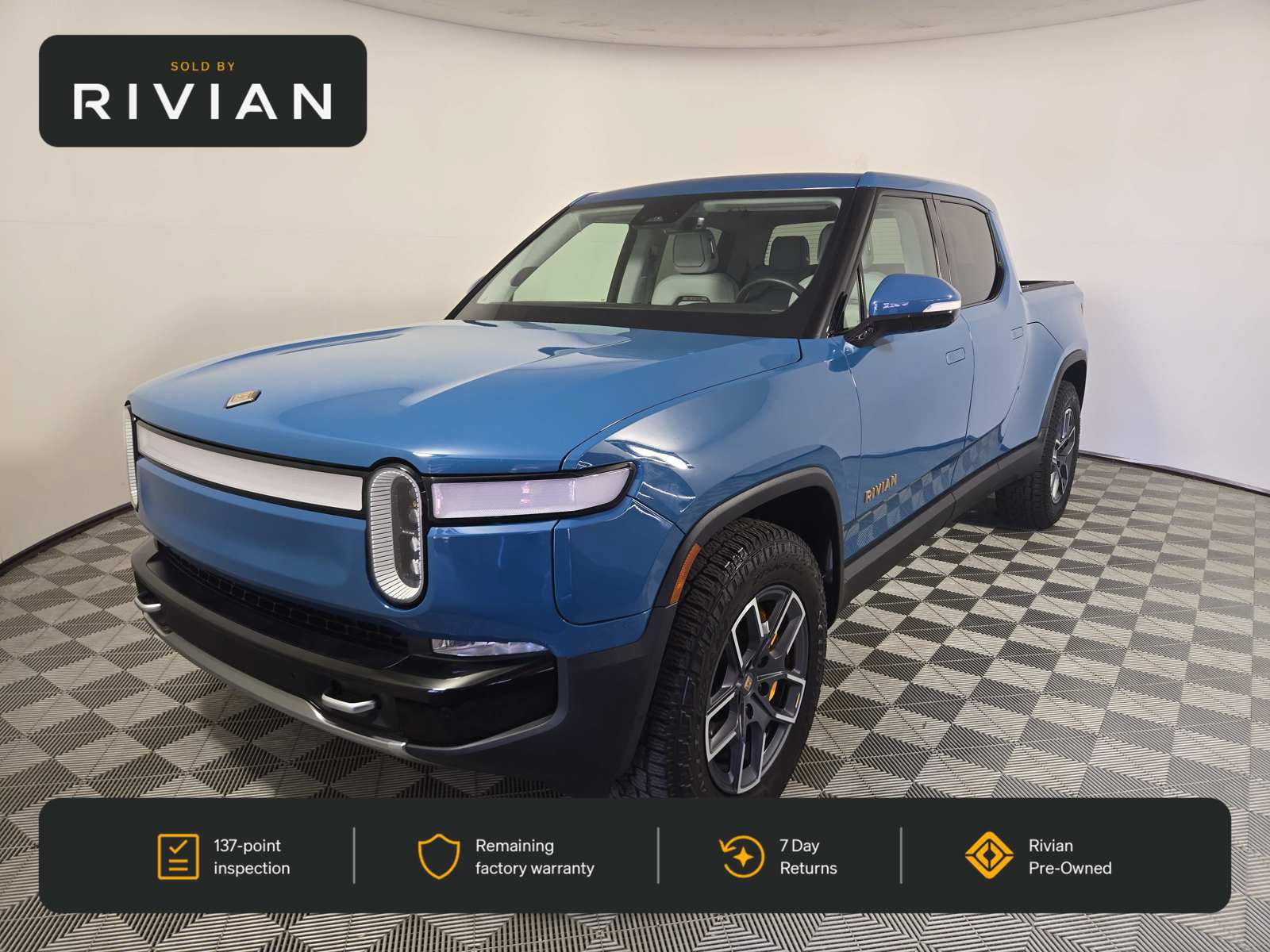 Used 2022 Rivian R1T Launch Edition AWD/4WD image 1