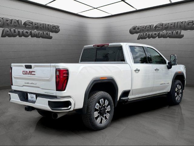 Used 2025 GMC Sierra 2500 Denali w/ Denali Reserve Package AWD/4WD image 7