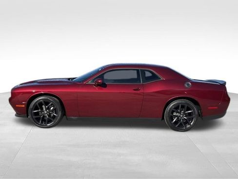 Used 2022 Dodge Challenger SXT w/ Blacktop Package RWD image 2