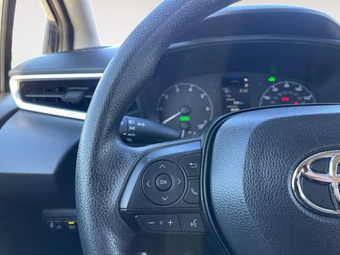 Used 2023 Toyota Corolla LE image 20