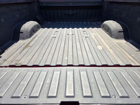 Used 2022 Chevrolet Silverado 2500 LTZ w/ LTZ Plus Package AWD/4WD image 19
