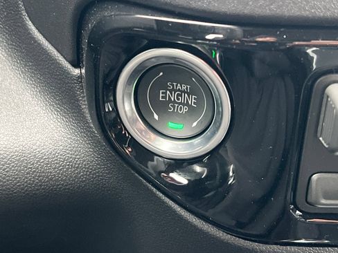 New 2026 Chevrolet Silverado 1500 LT AWD/4WD image 19