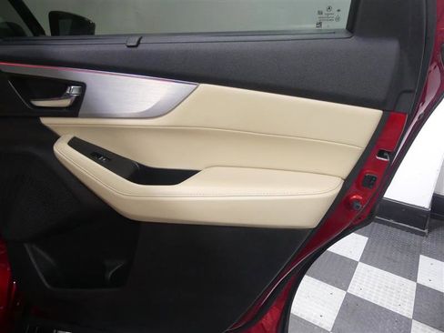 Used 2022 Acura MDX SH-AWD w/ Technology Package image 27