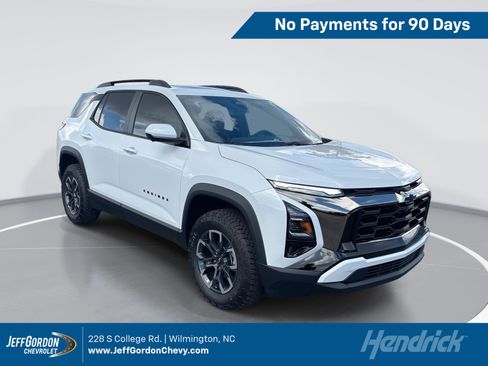 New 2026 Chevrolet Equinox ACTIV w/ Convenience Package III AWD/4WD image 1