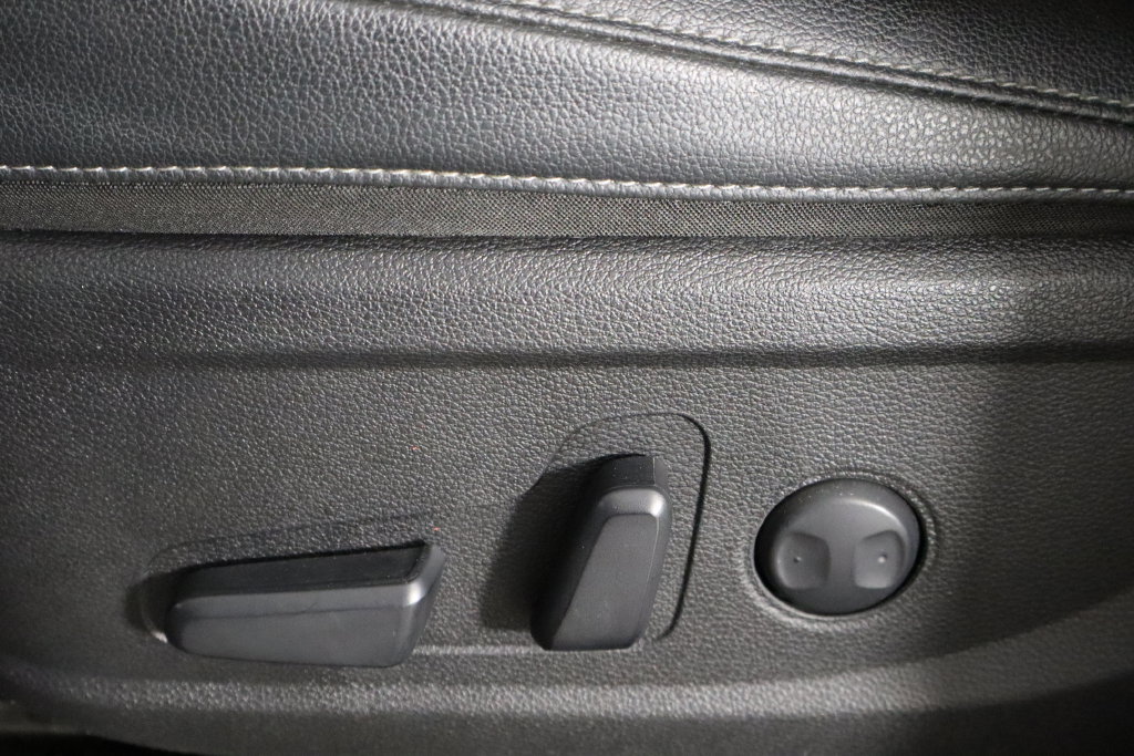 Used 2024 Kia Telluride EX AWD/4WD image 24
