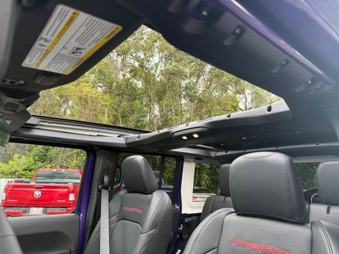 New 2026 Jeep Wrangler Unlimited Rubicon w/ Steel Bumper Group image 28