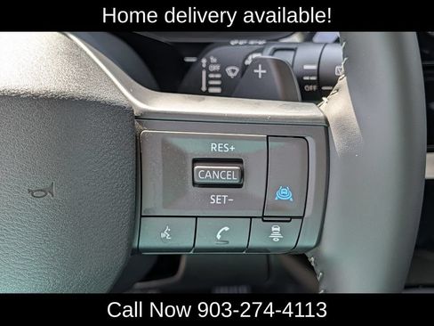 Used 2026 Nissan Pathfinder SV FWD image 21