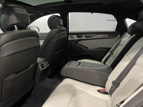 Used 2019 Genesis G80 3.3T Sport RWD image 23