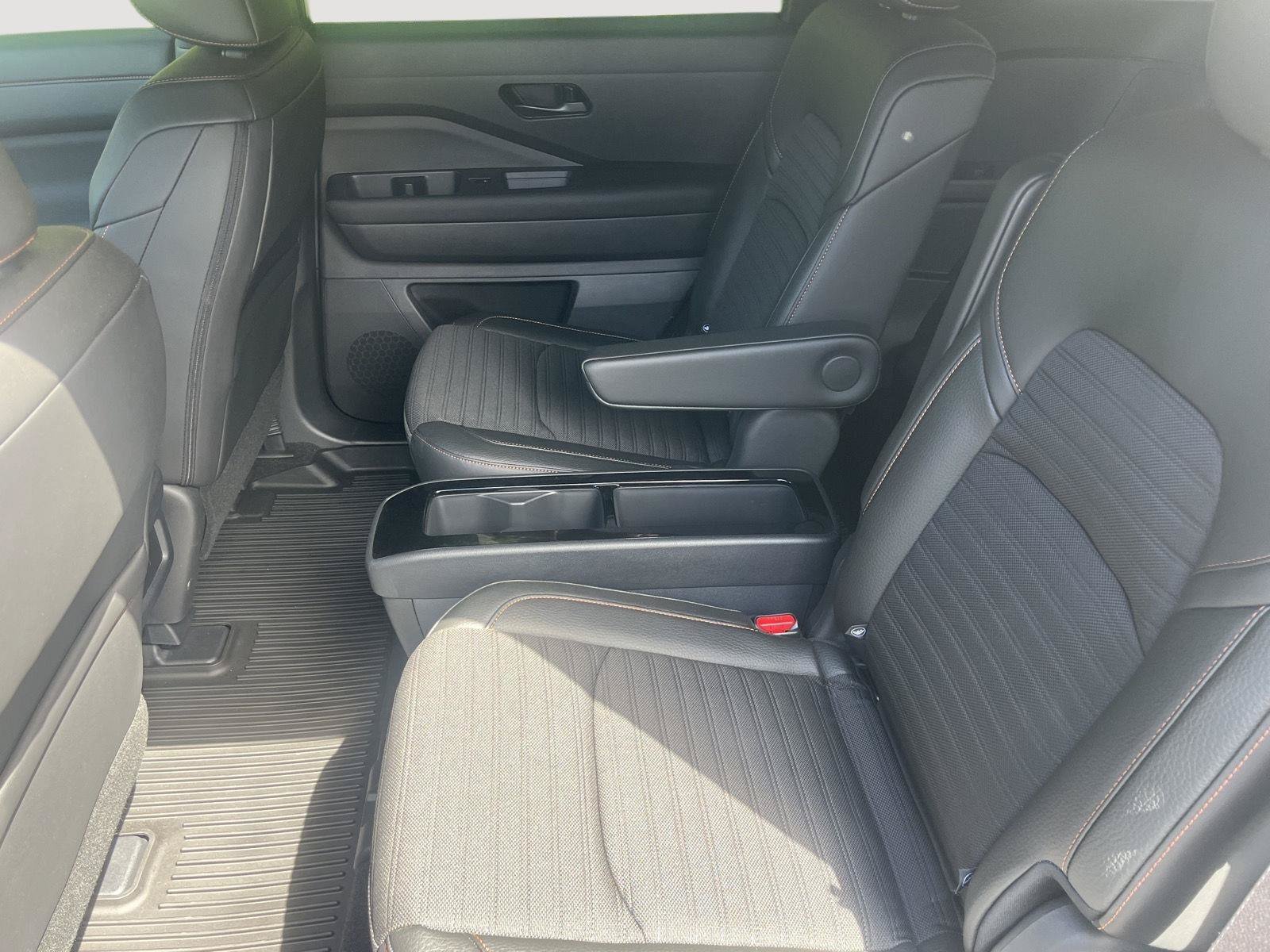 Certified 2025 Nissan Pathfinder Rock Creek AWD/4WD image 17
