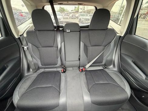 Used 2023 Subaru Forester Premium AWD/4WD image 17