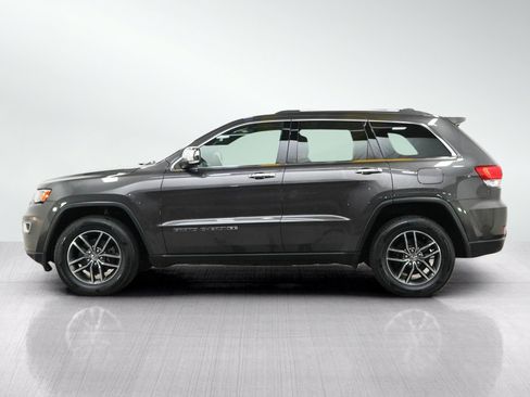 Used 2017 Jeep Grand Cherokee Limited w/ Trailer Tow Group IV AWD/4WD image 2
