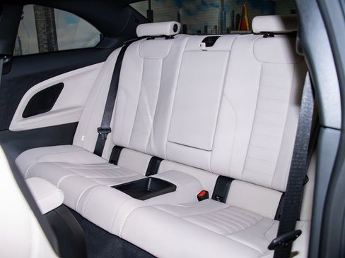 Certified 2025 BMW M240i xDrive Coupe image 22