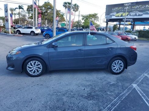 Used 2019 Toyota Corolla LE image 4