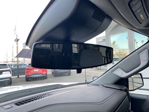 Used 2025 Chevrolet Silverado 1500 LT w/ Convenience Package II image 37