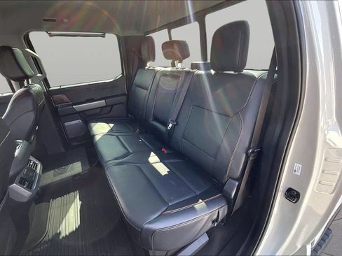 Certified 2025 Ford F250 Lariat w/ Lariat Ultimate Package AWD/4WD image 27