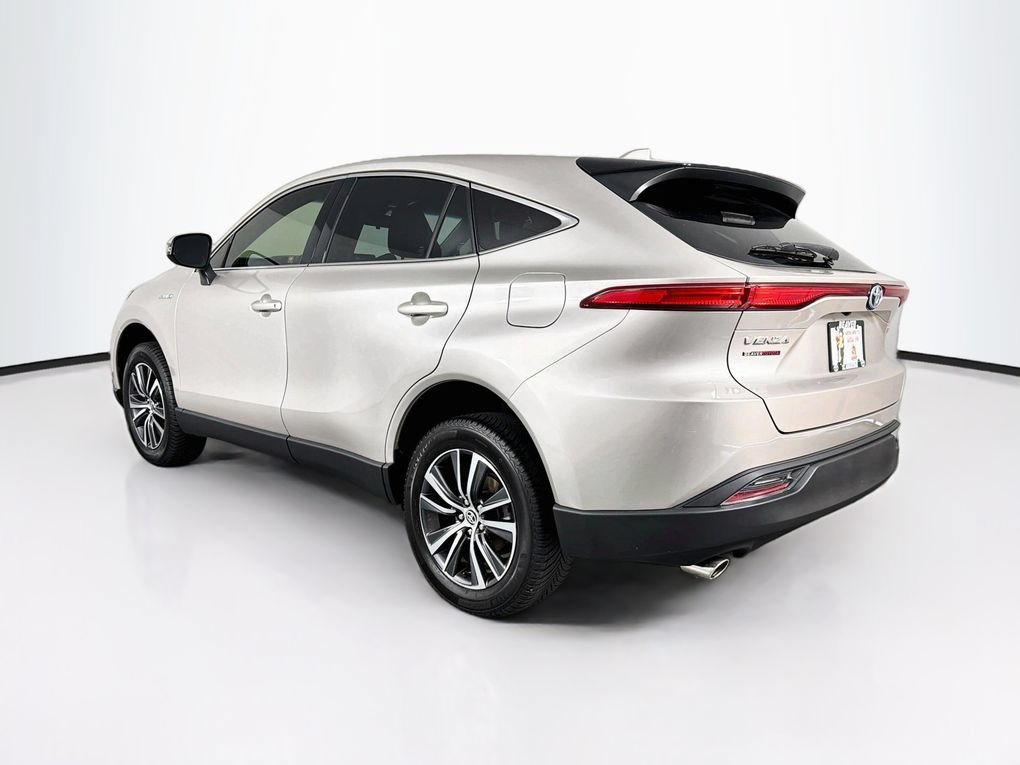 Used 2021 Toyota Venza LE AWD/4WD image 7