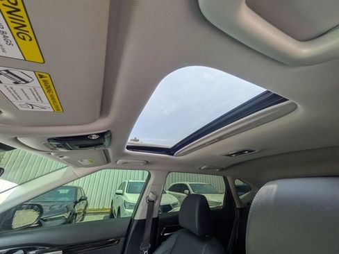 Used 2023 Kia Seltos EX AWD/4WD image 19