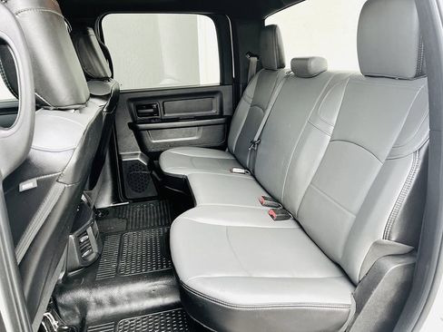 Used 2023 RAM 2500 Tradesman w/ Chrome Appearance Group image 14