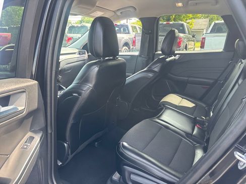 Used 2024 Ford Escape SE FWD image 68