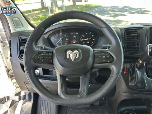 Used 2023 RAM ProMaster 2500 FWD image 13
