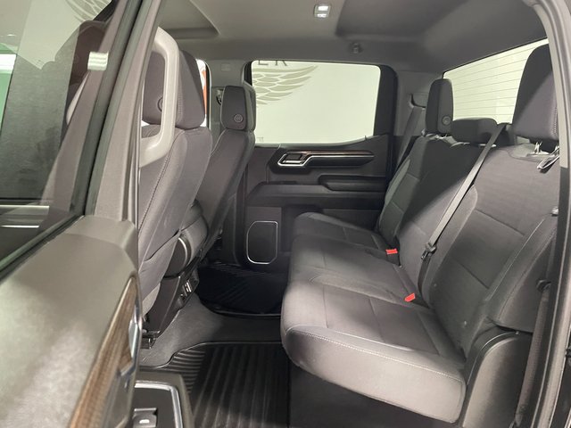 Used 2024 Chevrolet Silverado 1500 LT AWD/4WD image 20