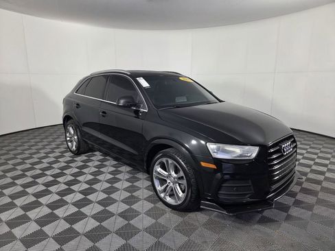 Used 2017 Audi Q3 2.0T Premium Plus image 2