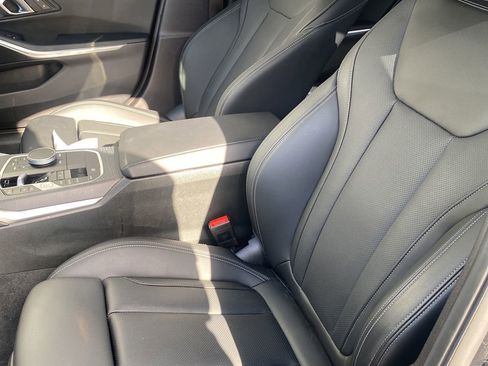 Used 2025 BMW 330i Sedan w/ Convenience Package RWD image 6
