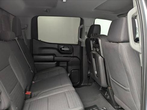 Used 2022 Chevrolet Silverado 1500 Custom RWD image 18