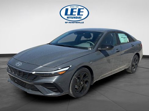 New 2026 Hyundai Elantra Sport FWD image 3