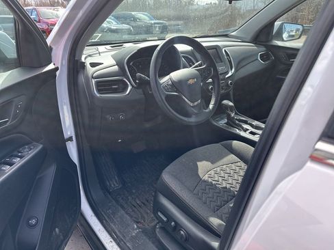 Used 2024 Chevrolet Equinox LT AWD/4WD image 10