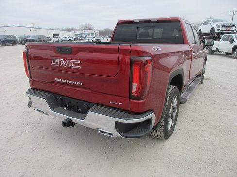 New 2026 GMC Sierra 1500 SLT w/ SLT Premium Plus Package image 5