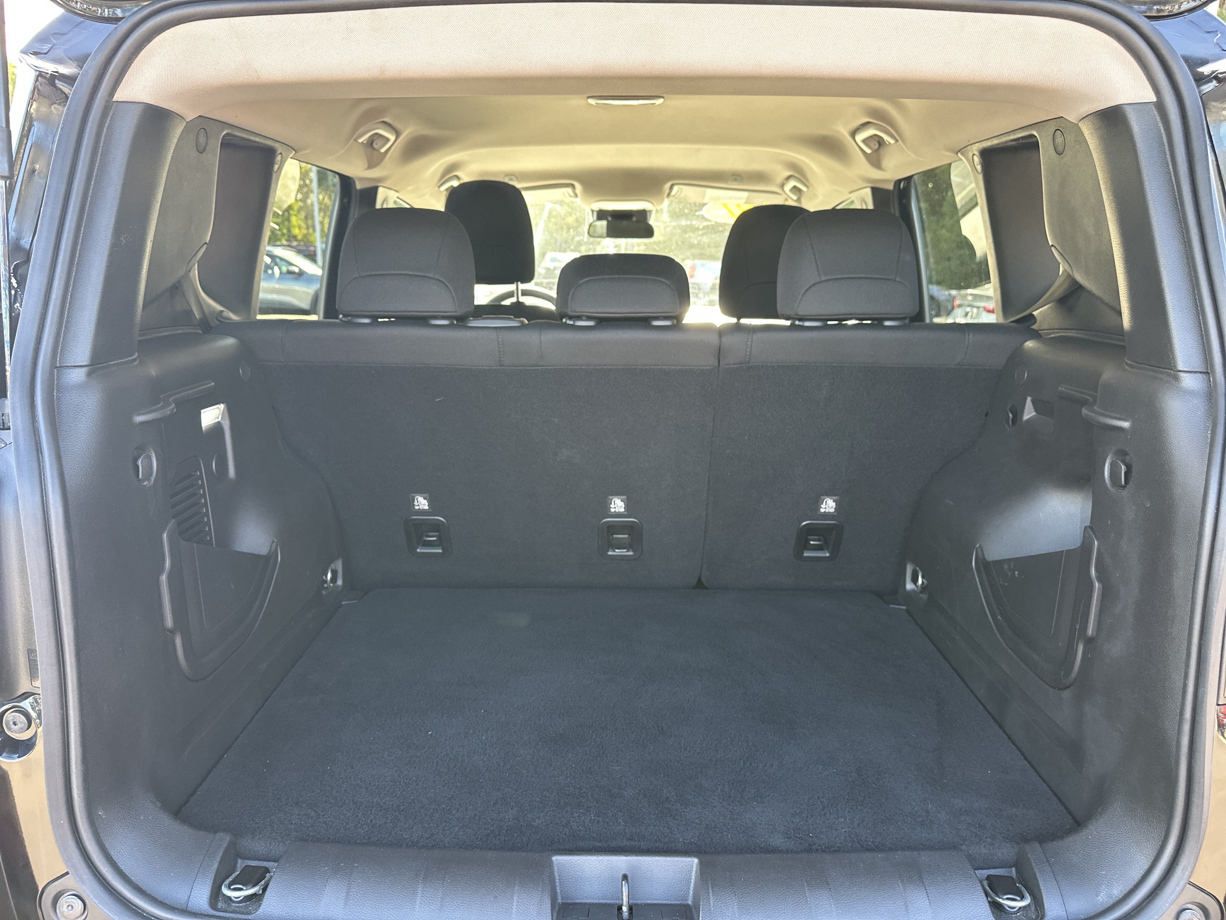 Used 2021 Jeep Renegade Sport AWD/4WD image 19