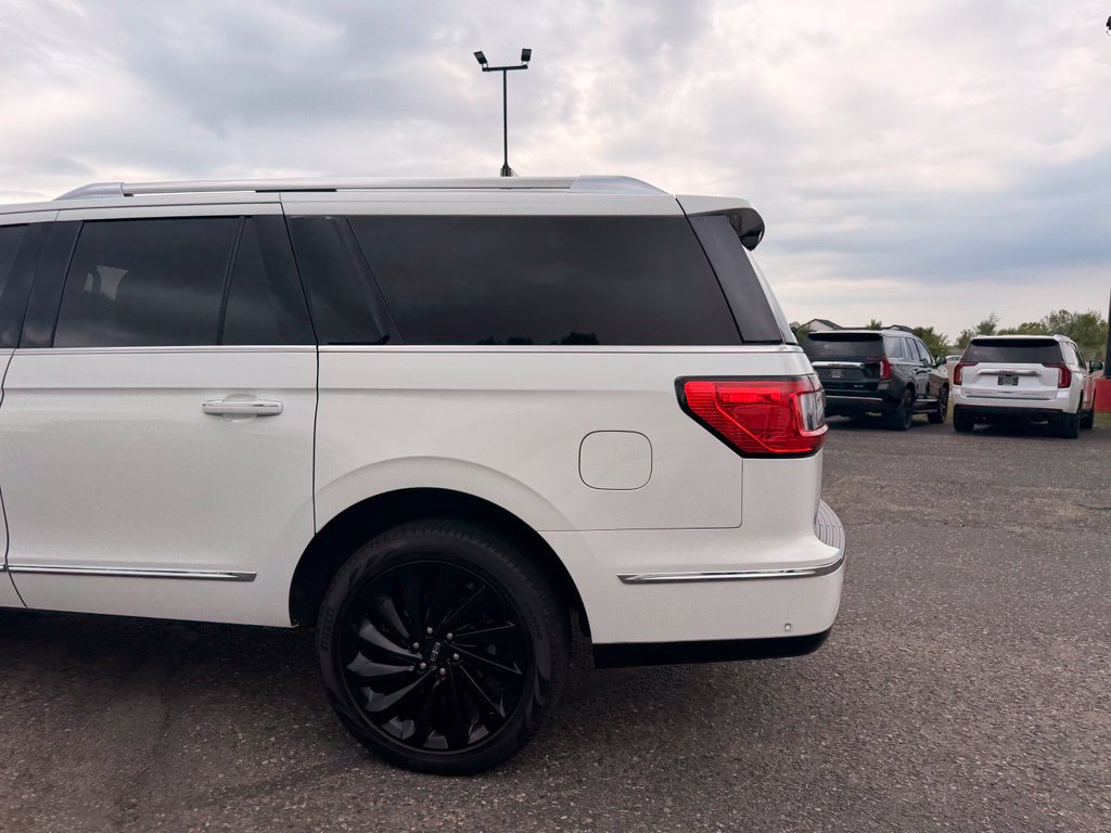 Used 2021 Lincoln Navigator L Black Label AWD/4WD image 8