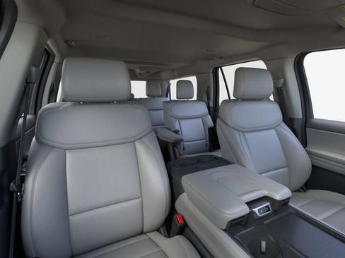 New 2026 Ford Expedition Max Active AWD/4WD image 12