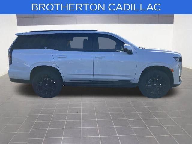 Certified 2023 Cadillac Escalade Sport w/ LPO, ONYX Package AWD/4WD image 5