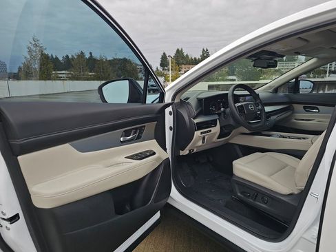 Used 2025 Nissan Murano SL image 22