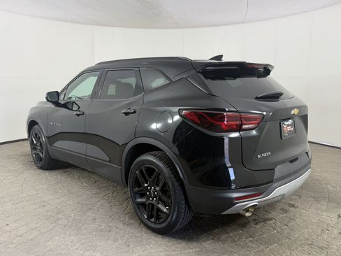 Used 2023 Chevrolet Blazer LT FWD image 5