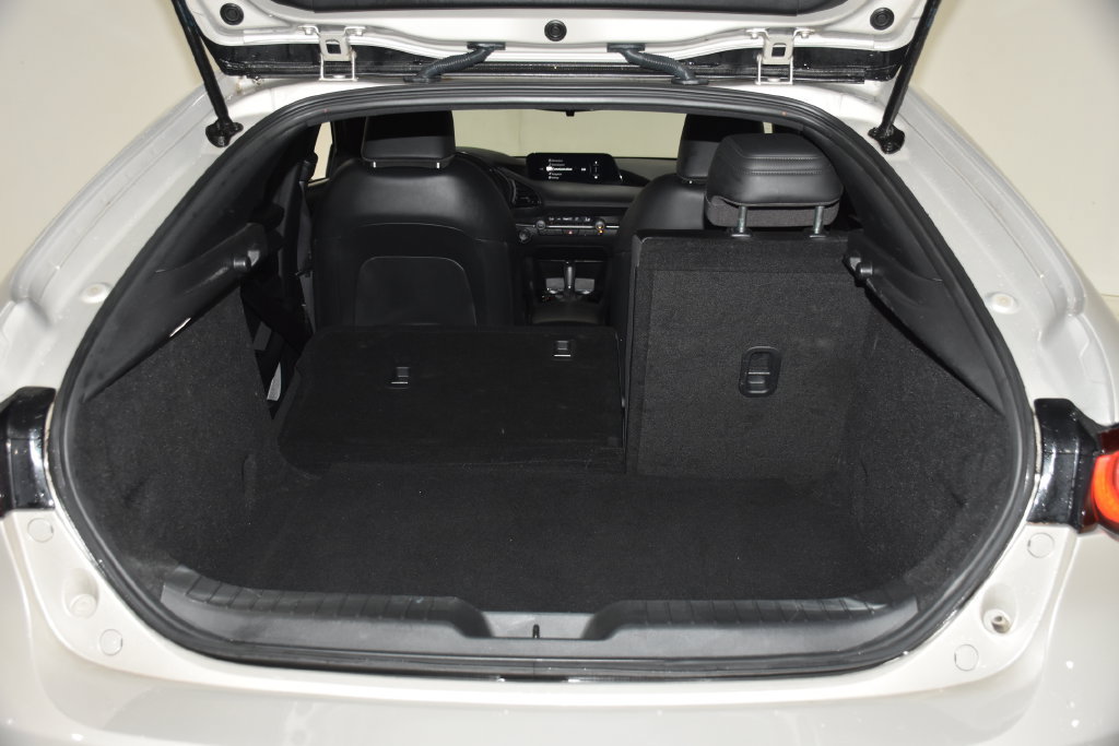 Used 2024 MAZDA MAZDA3 s FWD image 28