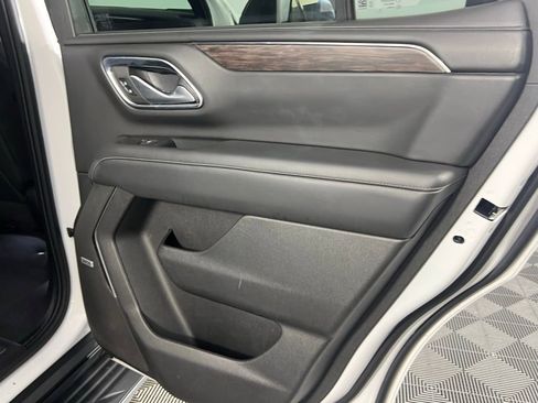 Used 2024 Chevrolet Tahoe LT image 30