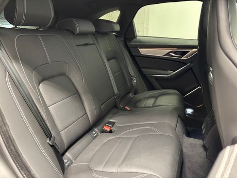 New 2026 Jaguar F-PACE R-Dynamic S AWD/4WD image 38