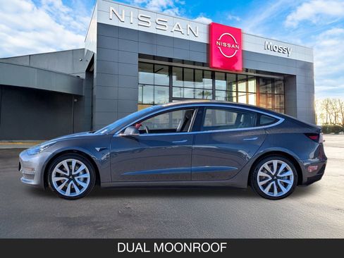 Used 2018 Tesla Model 3 Long Range image 6