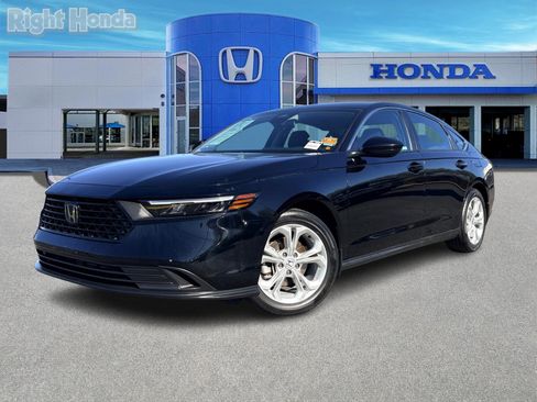 Used 2024 Honda Accord LX image 2