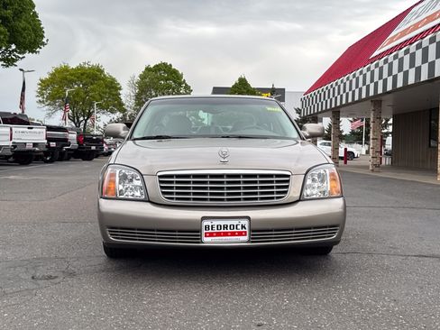 Used 2000 Cadillac De Ville w/ Comfort/Convenience Pkg FWD image 2