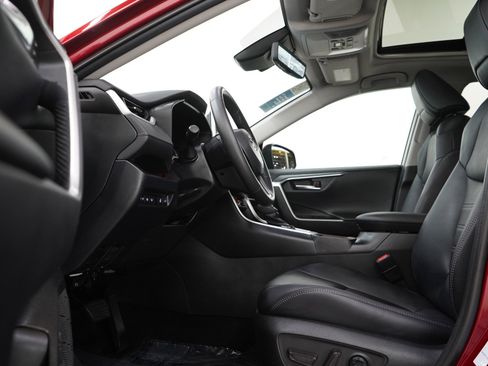 Used 2020 Toyota RAV4 Limited w/ Limited Grade Weather Package image 24