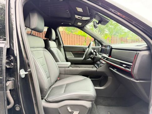 Used 2024 Hyundai Santa Fe Calligraphy AWD/4WD image 33
