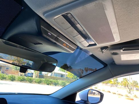 Used 2020 MAZDA MAZDA3 Sedan image 30