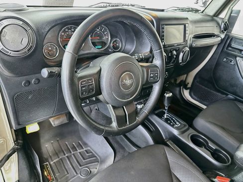 Used 2017 Jeep Wrangler Unlimited Sport w/ Quick Order Package 24S AWD/4WD image 25