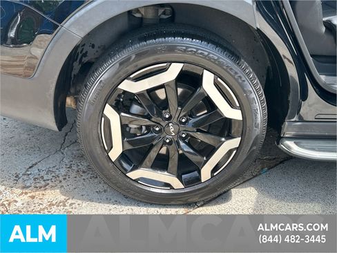 Used 2023 Kia Telluride EX w/ EX Captain's Chair Package FWD image 20